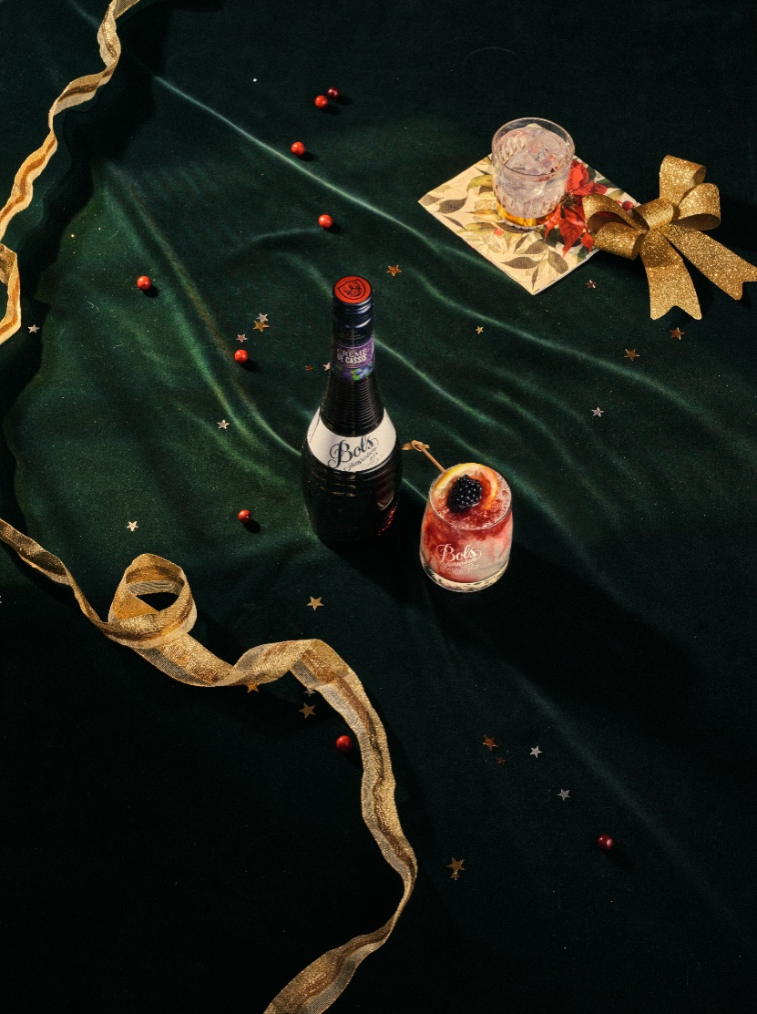 Bramble Cocktail Recipe with Bols Crème de Cassis Products in Christmas