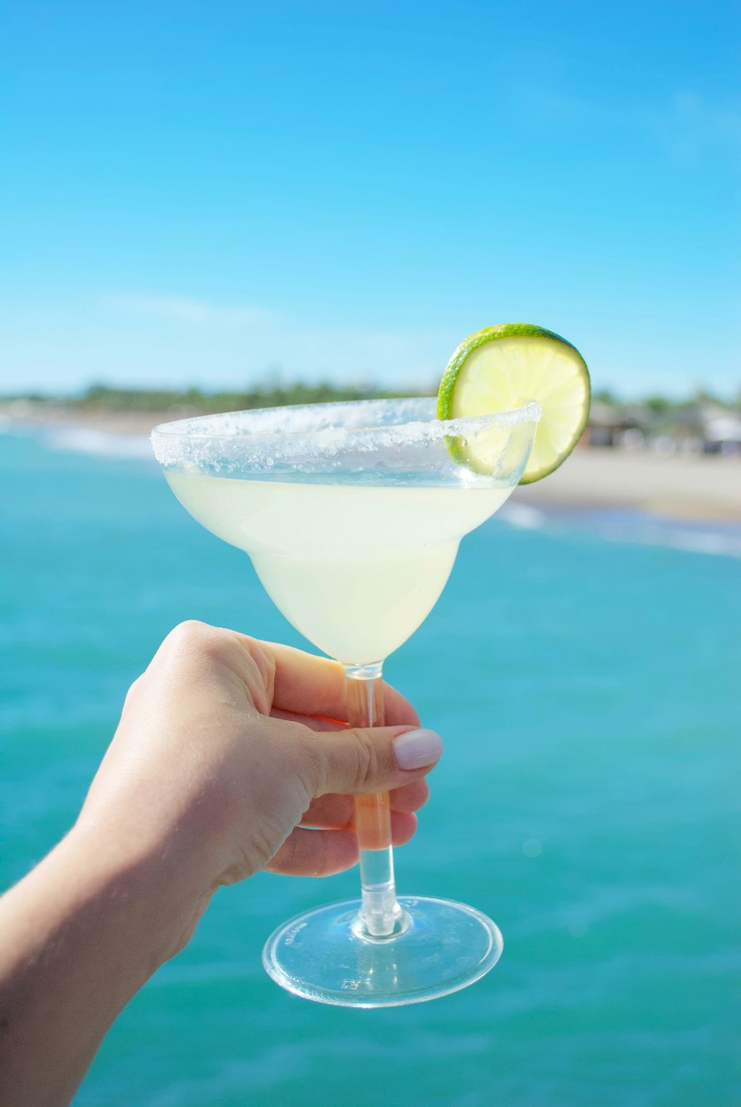 Elderflower Margarita Cocktail Recipe with Bols Elderflower Products in Summer beach