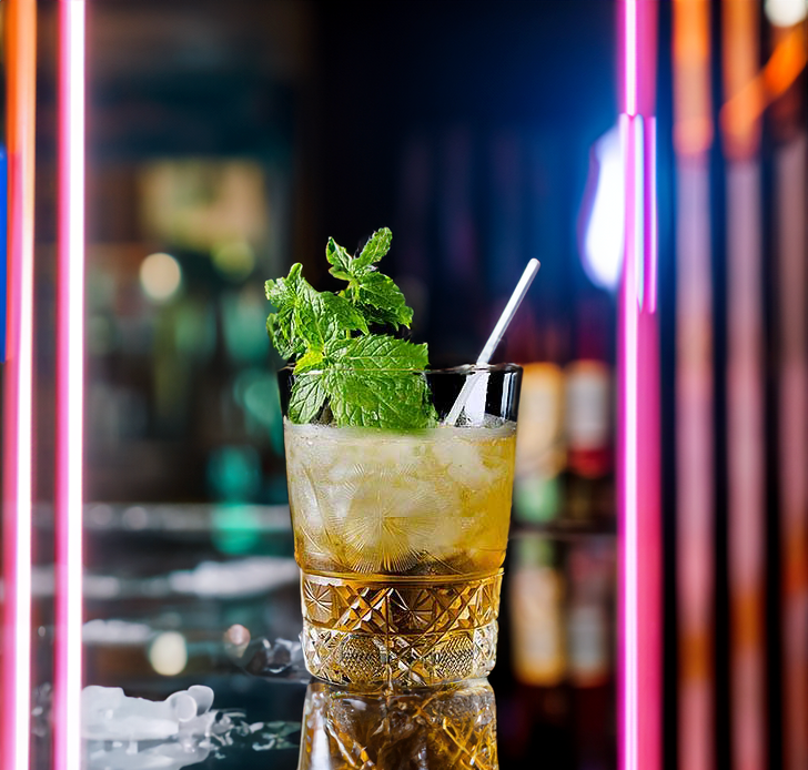 Stinger Cocktail Recipe with Bols Peppermint White Products