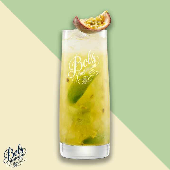 Swizzle Cocktail Recipe with Bols Kiwi and Genever Products