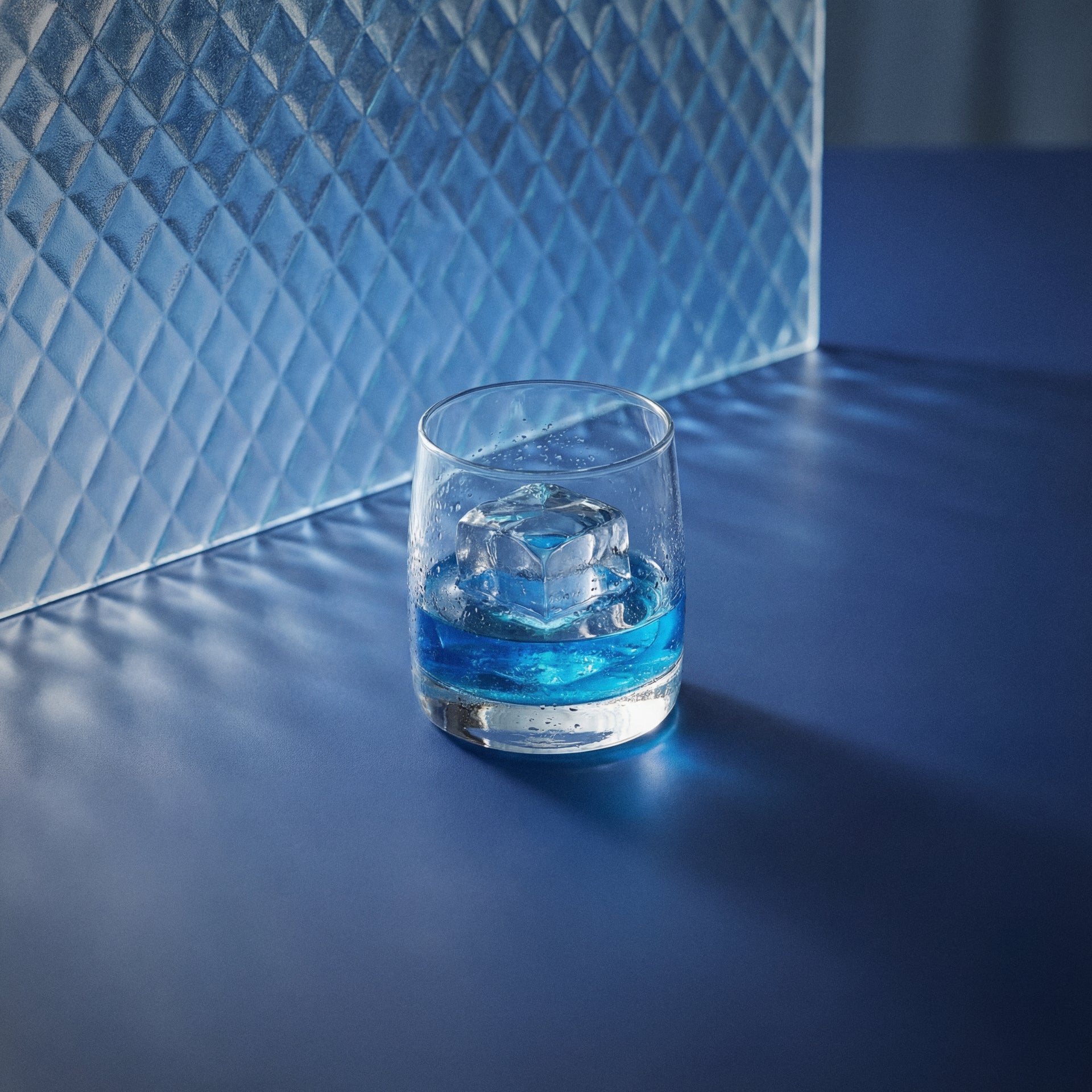 Blue 1575 On the Rocks