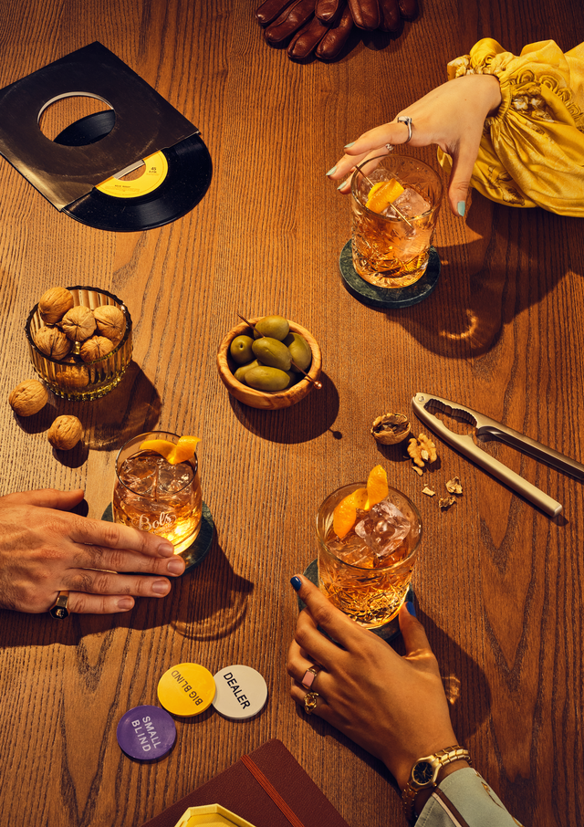 old fashioned cocktails in a aperitif setting