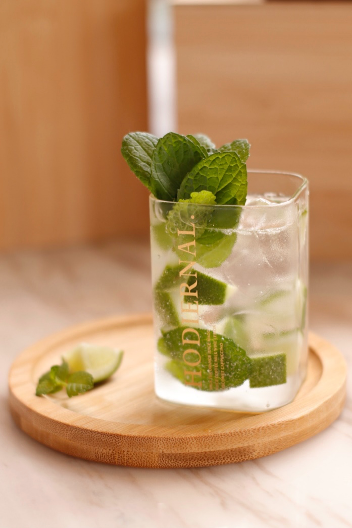 Peppermint Mojito Cocktail Recipe with Bols Peppermint Green Products