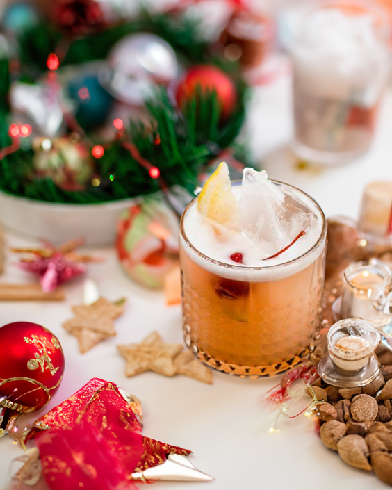 Vanilla Sour Cocktail Recipe with Bols Vanilla Products in Christmas